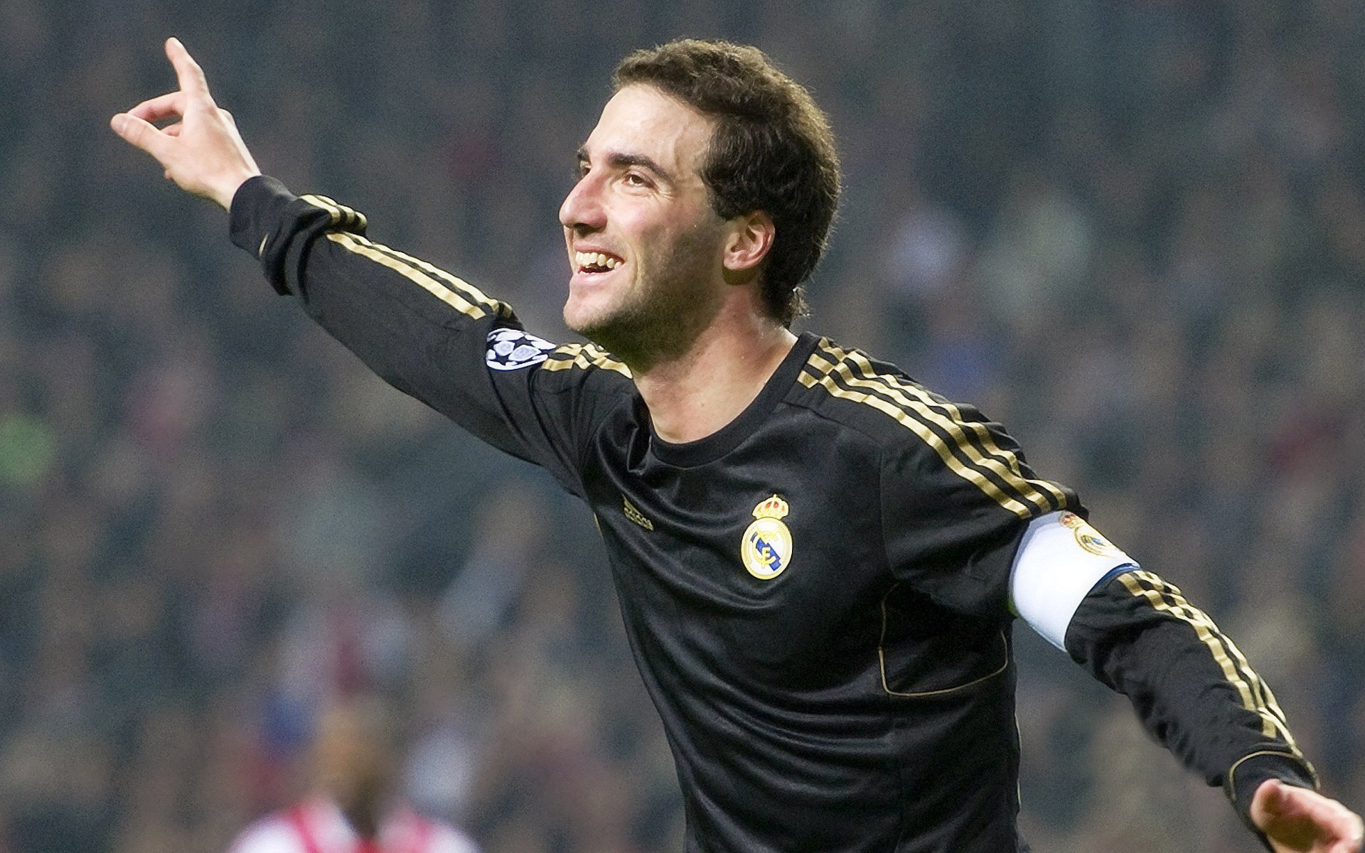 Jiu You-体育新闻中心推动体育专业媒体人才海外培训计划