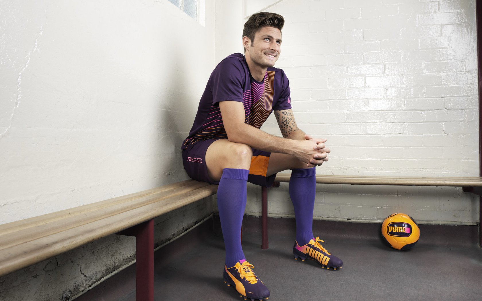 -中国足球俱乐部引进国际先进康复设备,中国最好的足球训练基地